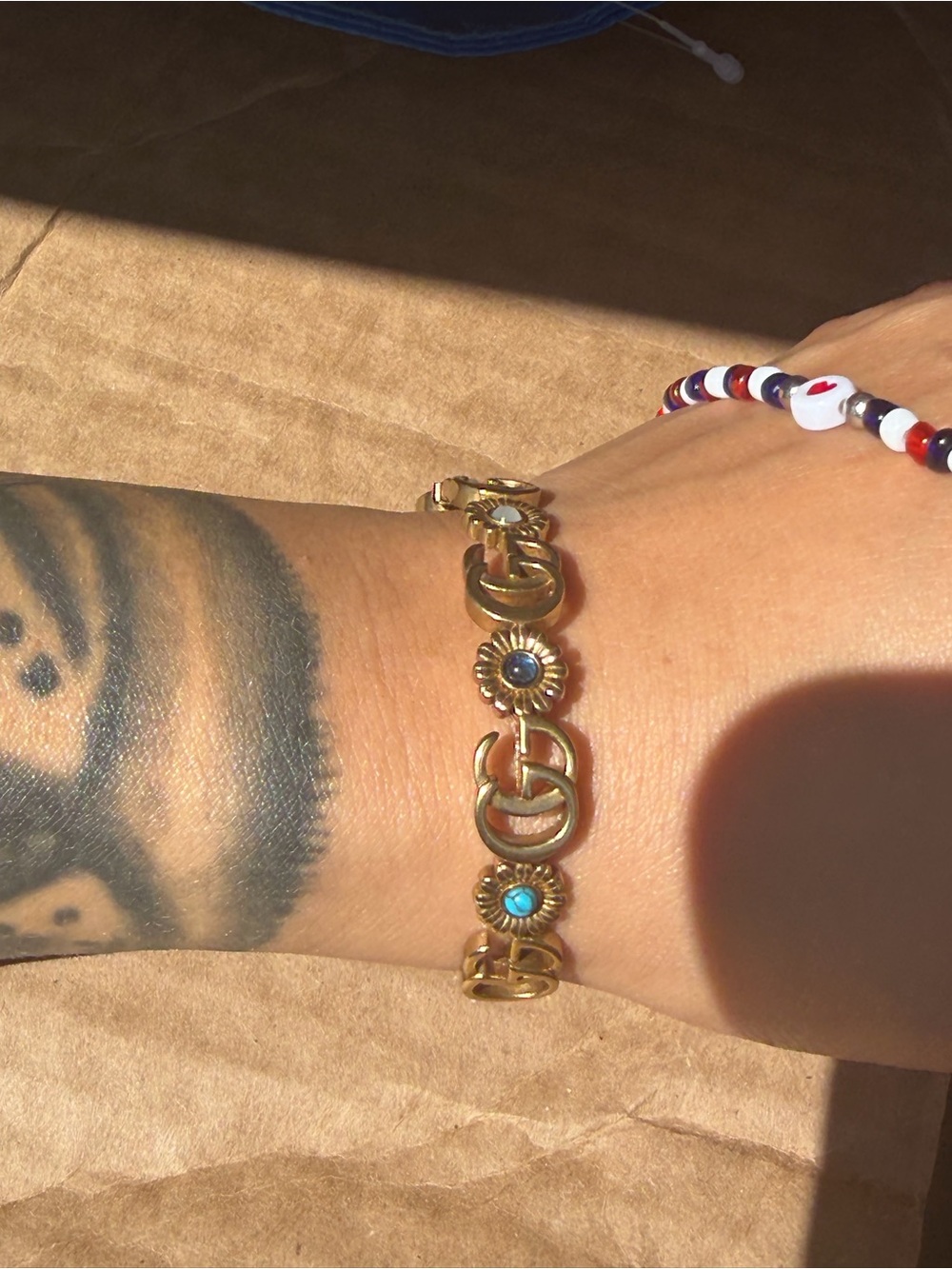 Gucci Gold Double G Floral Pearl Cuff Bracelet - Picture 9 of 10